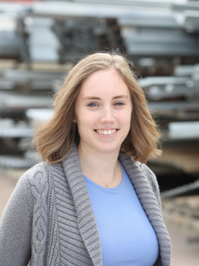 Gabby Cihonski headshot